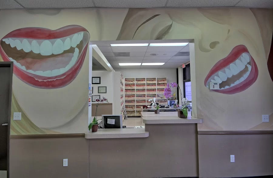 Whittier Dental Group Picture 3