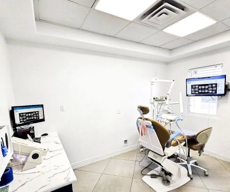 Luminous Dental