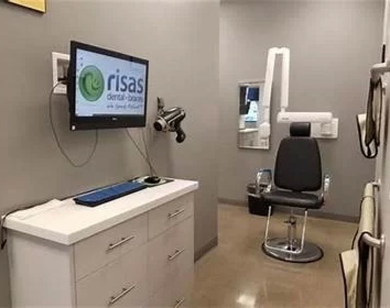 Risas Dental and Braces - Civic Center