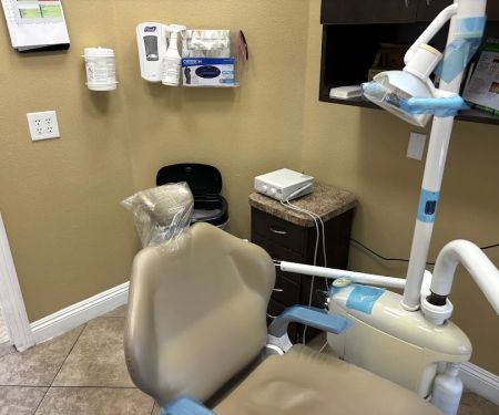Hola Dental