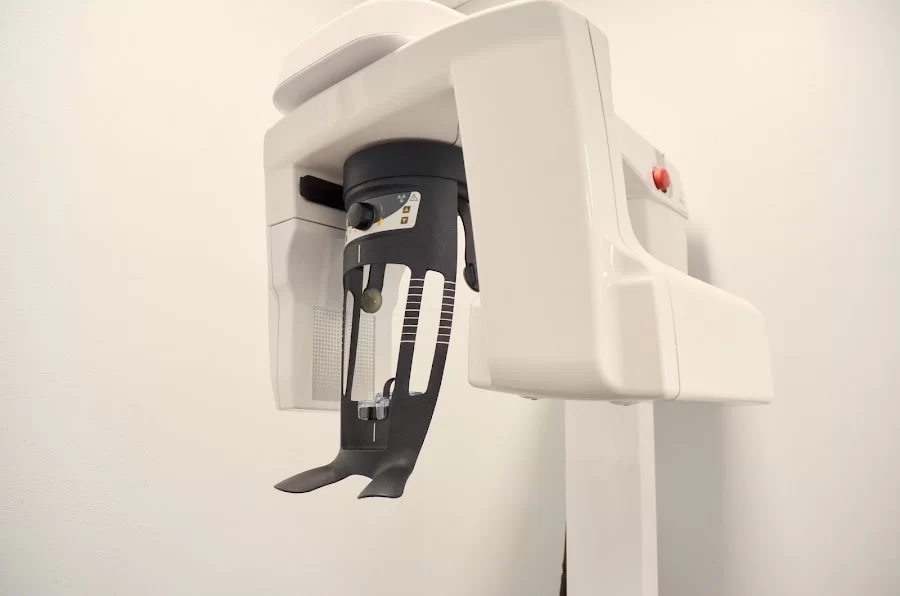 Dentist of Gardena 1