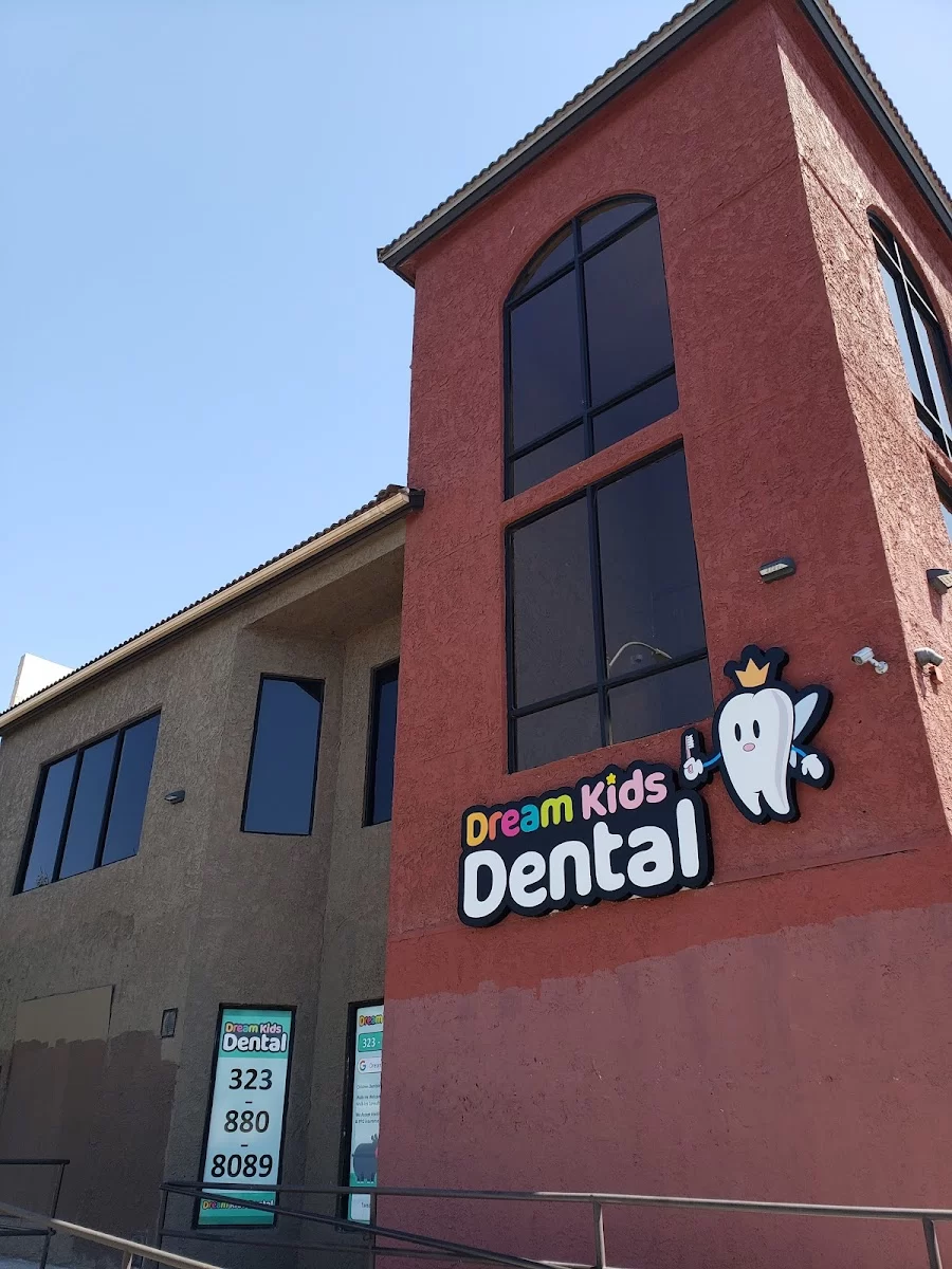 Dream Kids Dental 9