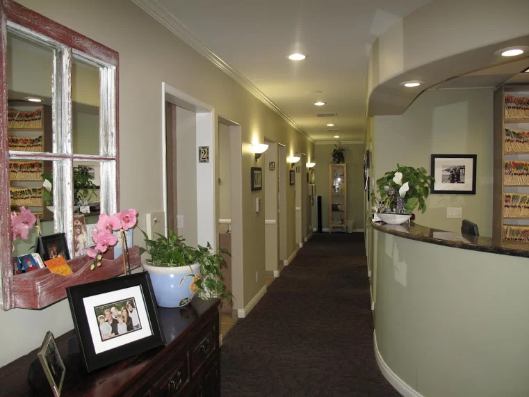 Encino Dental Health and Cosmetics 2