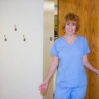 Encino Cosmetic Dentistry - Roberta Cerveny, DDS ico