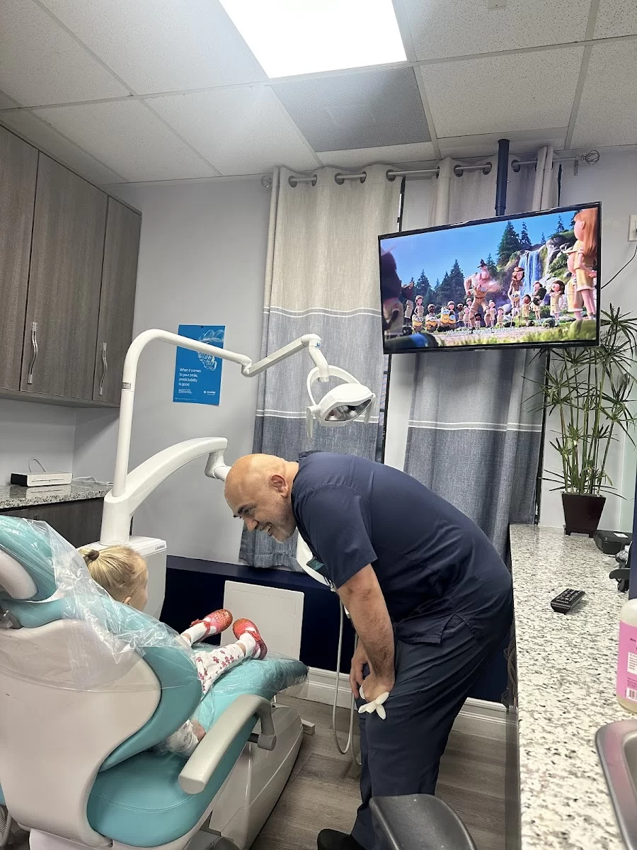 Kaveh Kanani, DDS 4