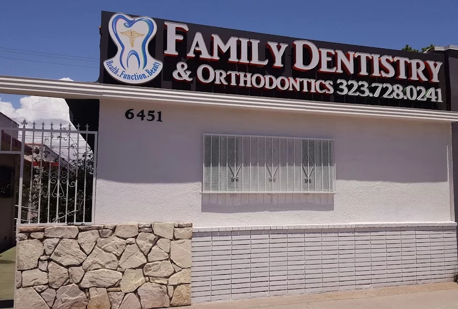 Dr. David Hakham, Dentist in Montebello 4