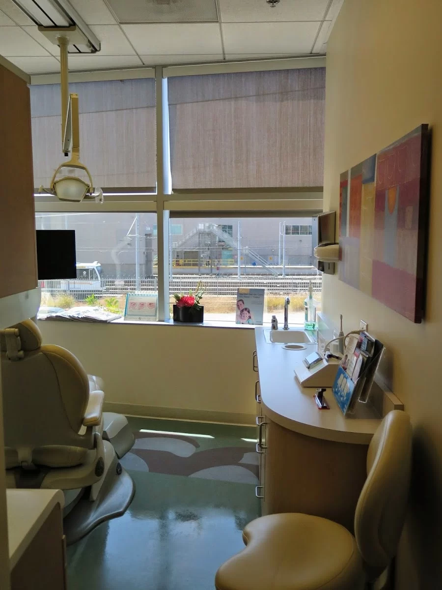 Ganji Dental | Hawthorne Dentist 4