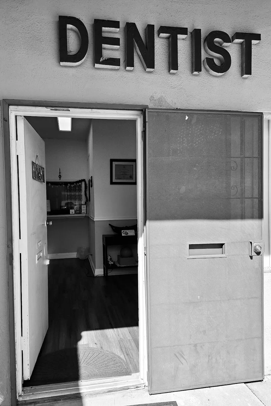 Dental office of Mark A Moses DDS. Dentista Familiar 8