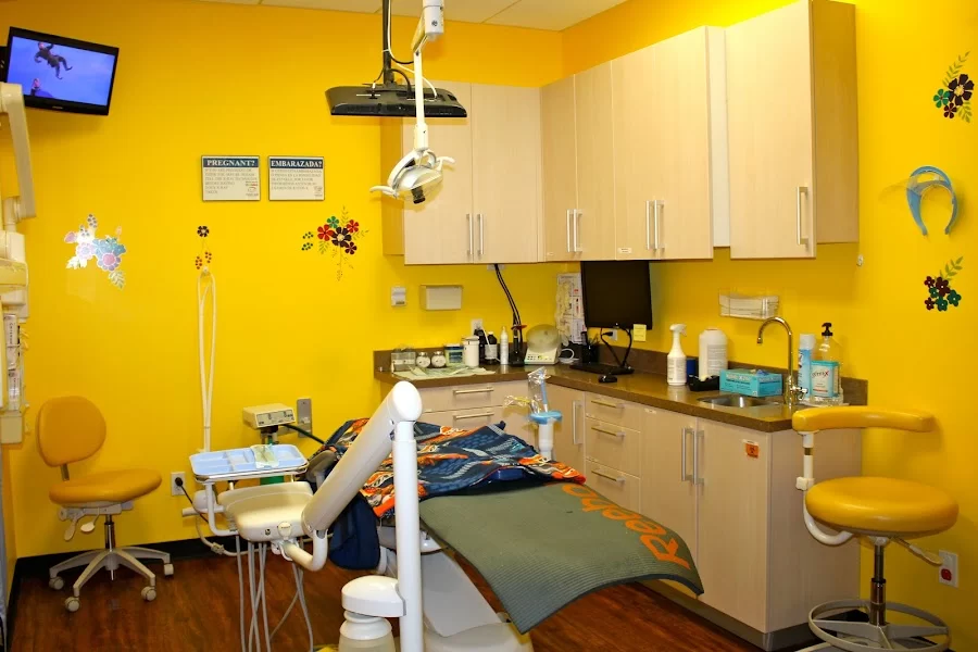 Children's Dental FunZone - Pediatric Dentist & Orthodontist - West LA 3