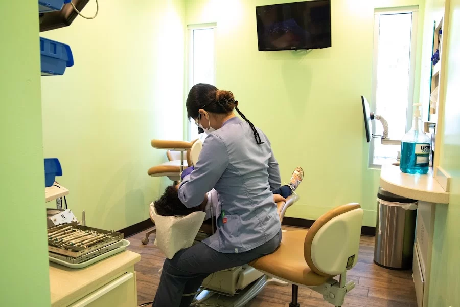 Gold Coast Dental - La Habra 951 4