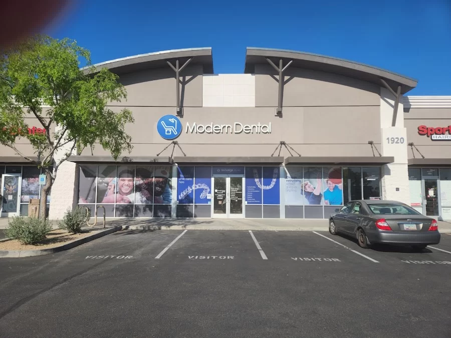 Modern Dental of The East Valley 8