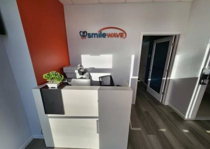 Smilewave Aligners & Braces