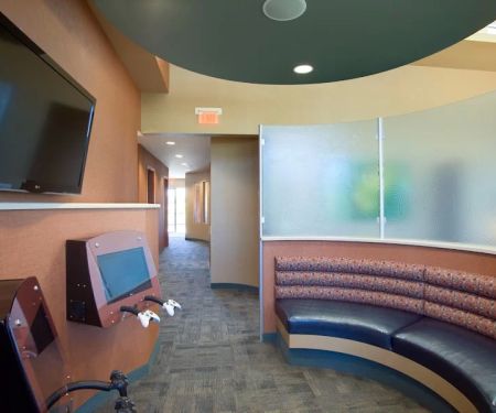 Bauer Orthodontics: Patrick M Bauer, DDS, MS