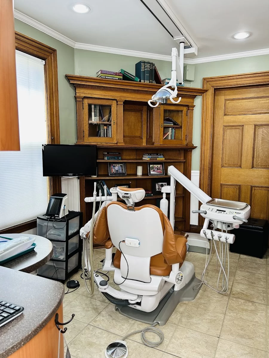 Stoney Brook Family & Cosmetic Dentistry 7