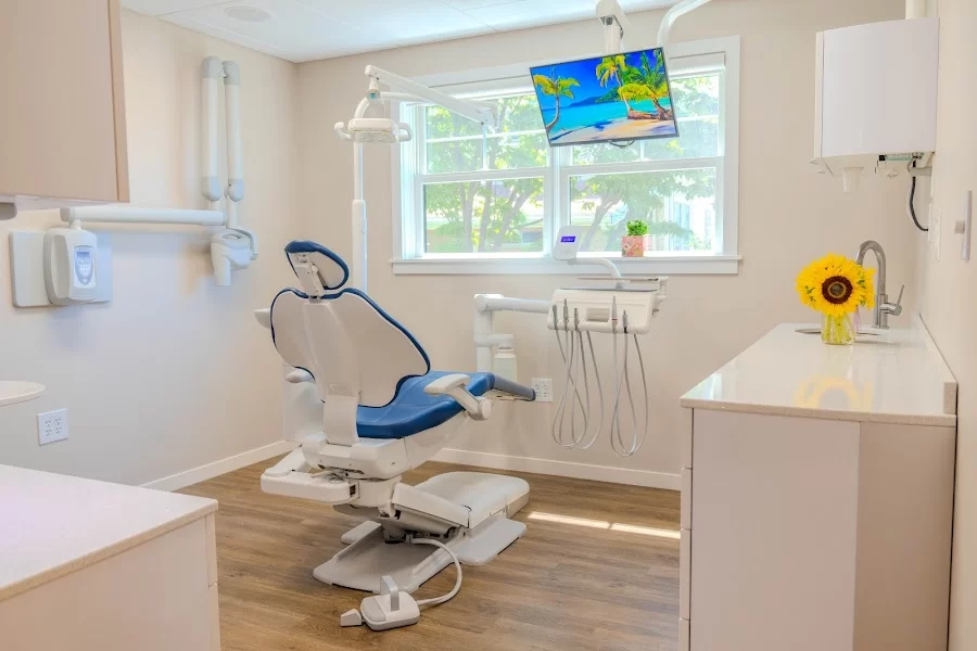 Everett Dental Associates 1