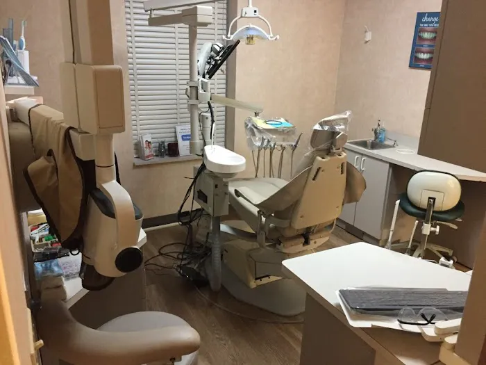 Merit Dental - Strongsville Picture 6