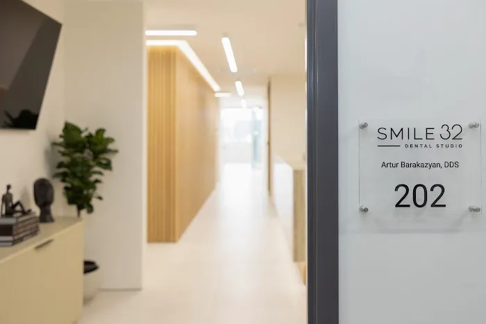 Smile32 Dental Studio Picture 2