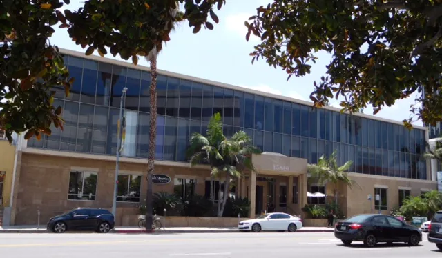 Encino Total Dentistry Picture 6