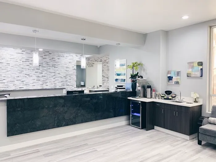 Encino Total Dentistry Picture 7