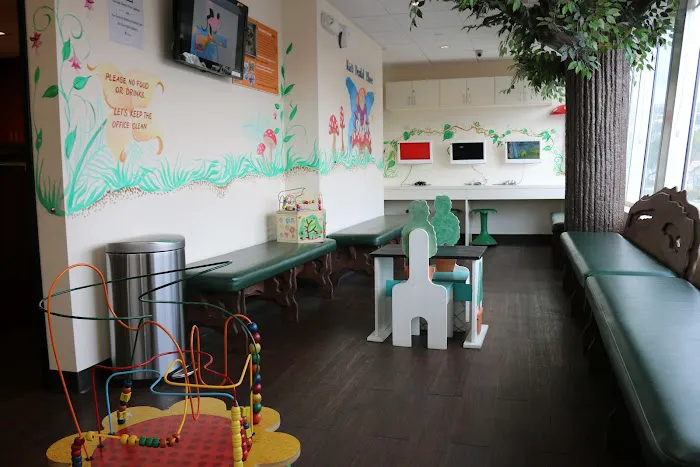 Kids and Teen Dental Place Picture 3