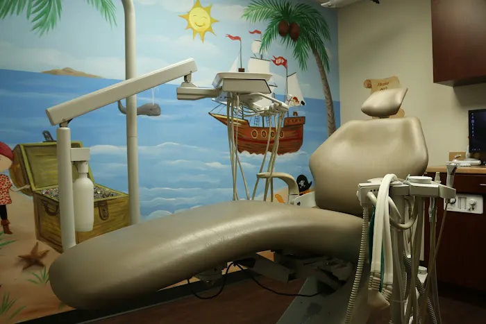 Kids and Teen Dental Place Picture 5