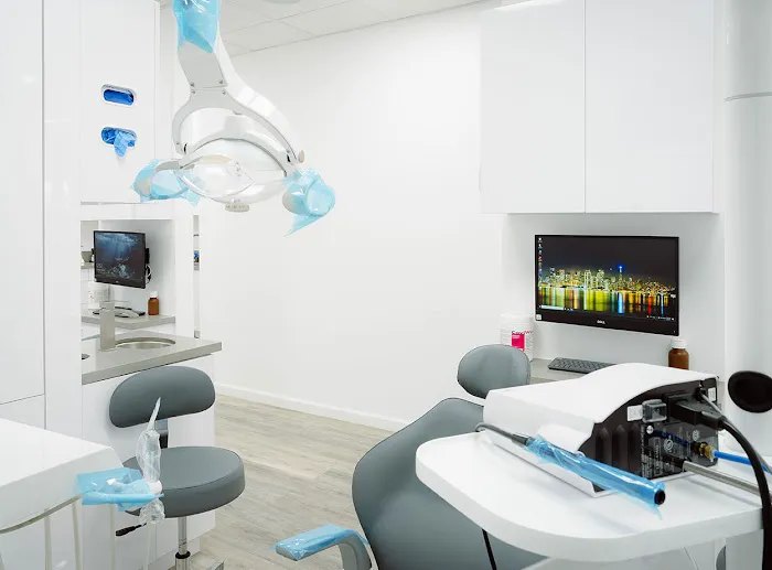 Reza Dental Care Picture 4