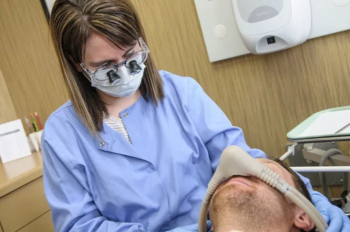 dh Dental Care Picture 3