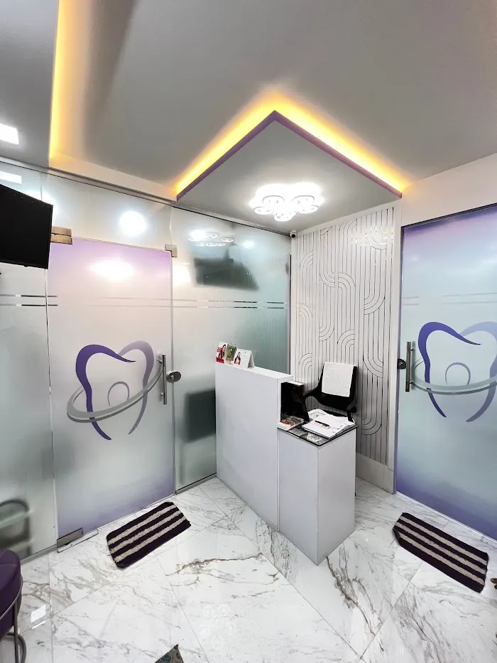 DentaLand Dental Clinic 2