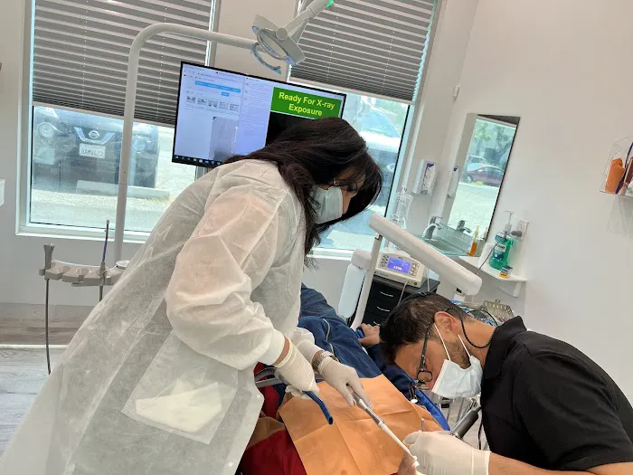 Advance Dental Studio 2