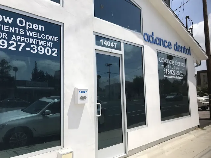 Advance Dental Studio 7