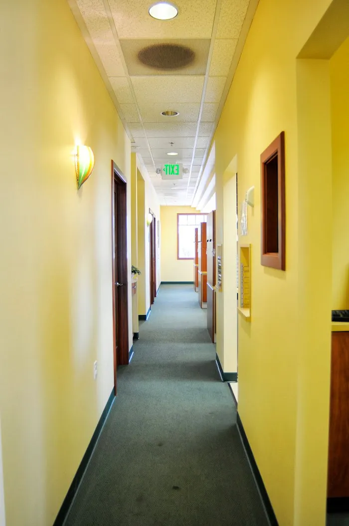 Light Dental Studios of Renton East Valley Picture 9