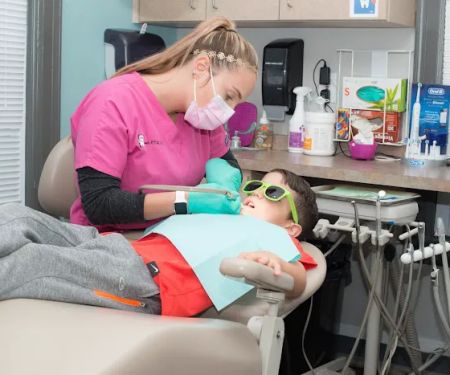 Hudec Dental