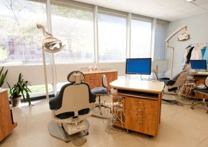 University of Illinois Chicago College of Dentistry