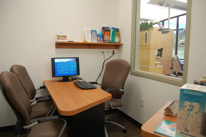Midwest Dental - St. Louis Picture 6