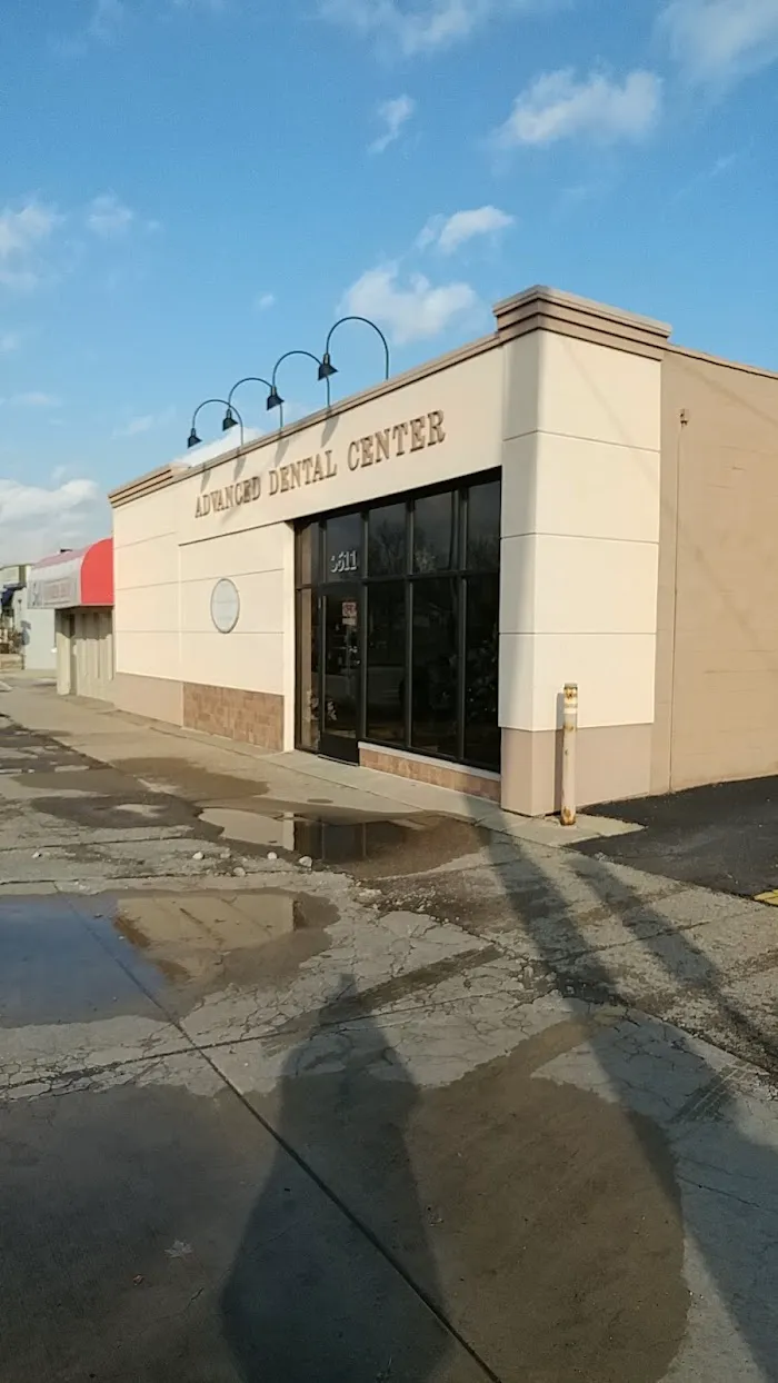 Advanced Dental Center - Lincoln Park Picture 5