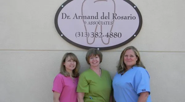 Advanced Dental Center - Lincoln Park Picture 3