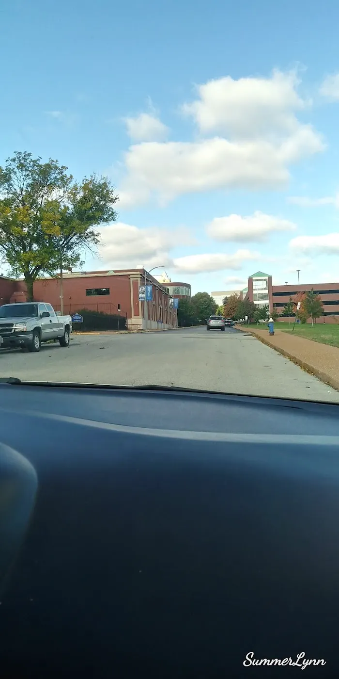 Saint Louis University - Center for Advanced Dental Education 8