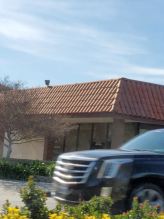 Santa Clarita Valley Dental Care Picture 9