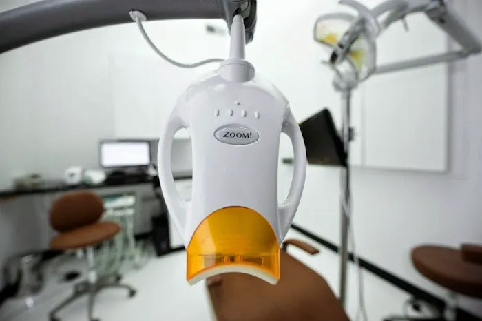 White Dental Studio Picture 4