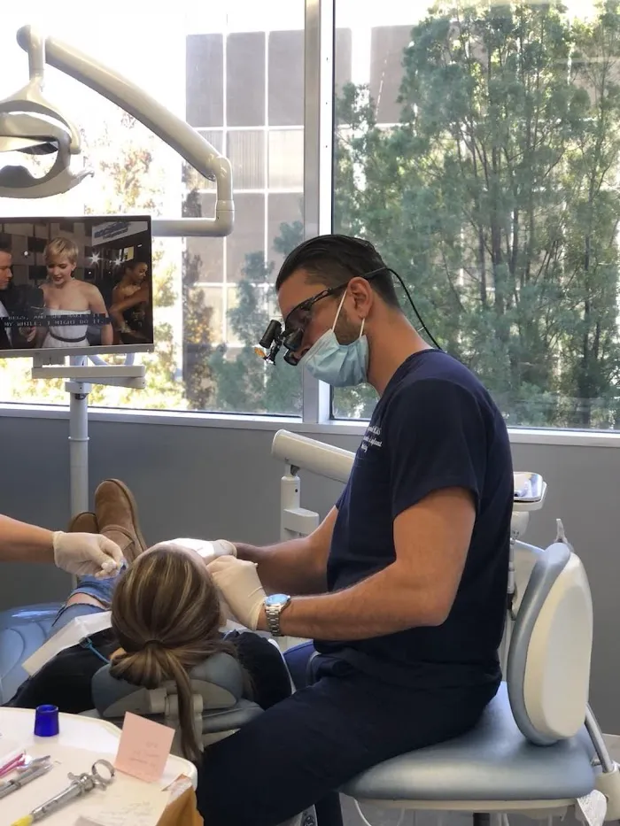 Woodland Hills Dental Arts Picture 8