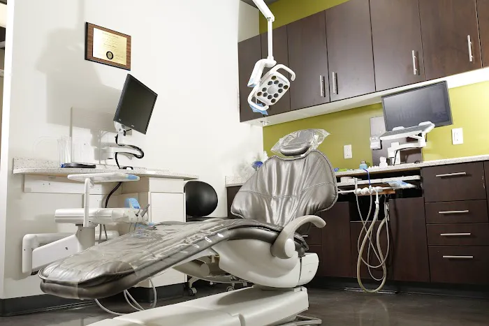 Kildonan Crossing Dental Centre 1