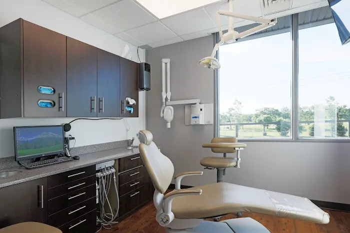 Seven Oaks Dental Centre 1