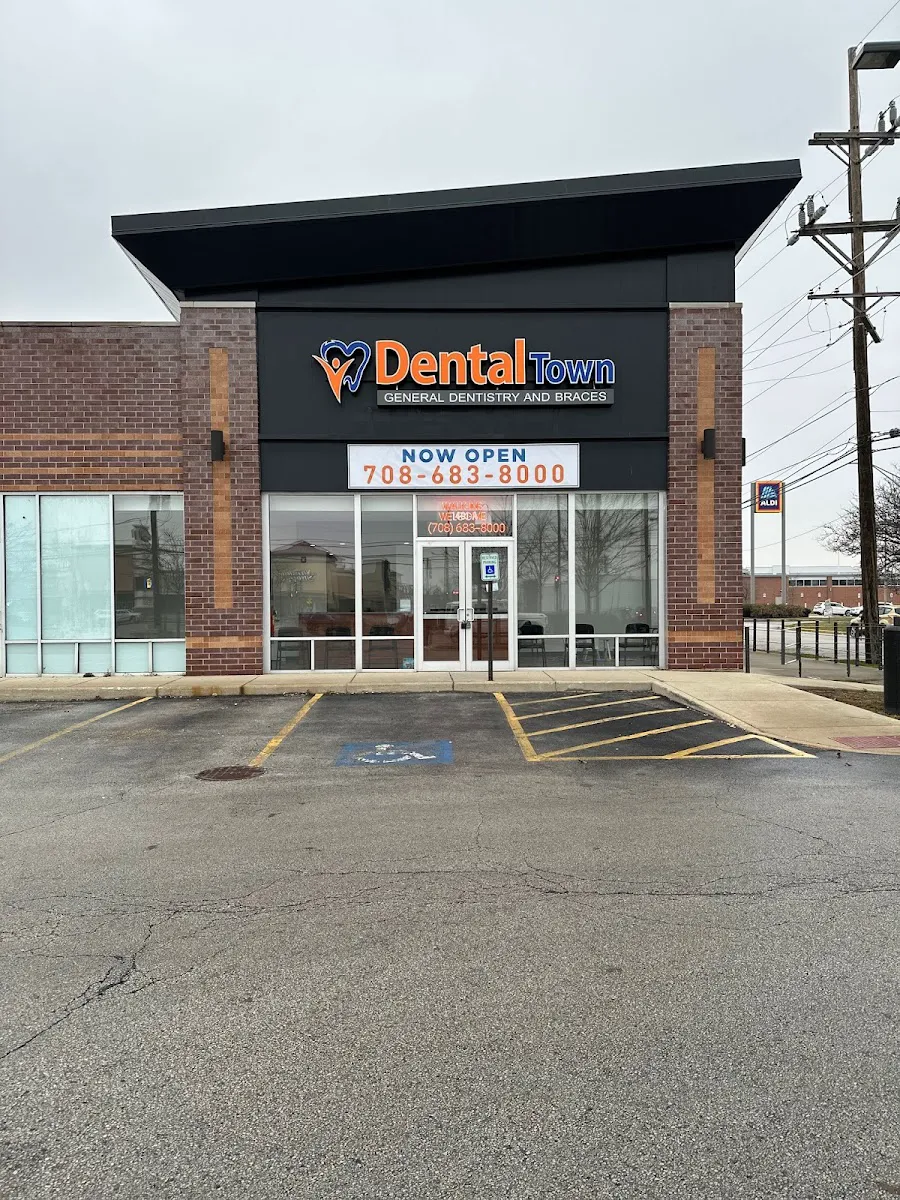 Dental Town Melrose Picture 3
