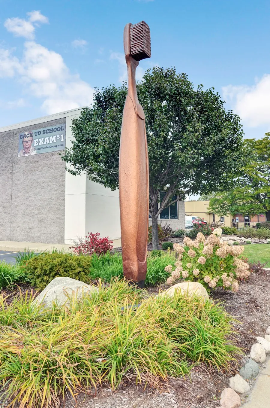 Grand Dental - Franklin Park Picture 2
