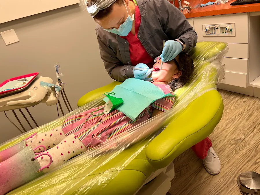 Brush Pediatric Dentistry of Hinsdale 4