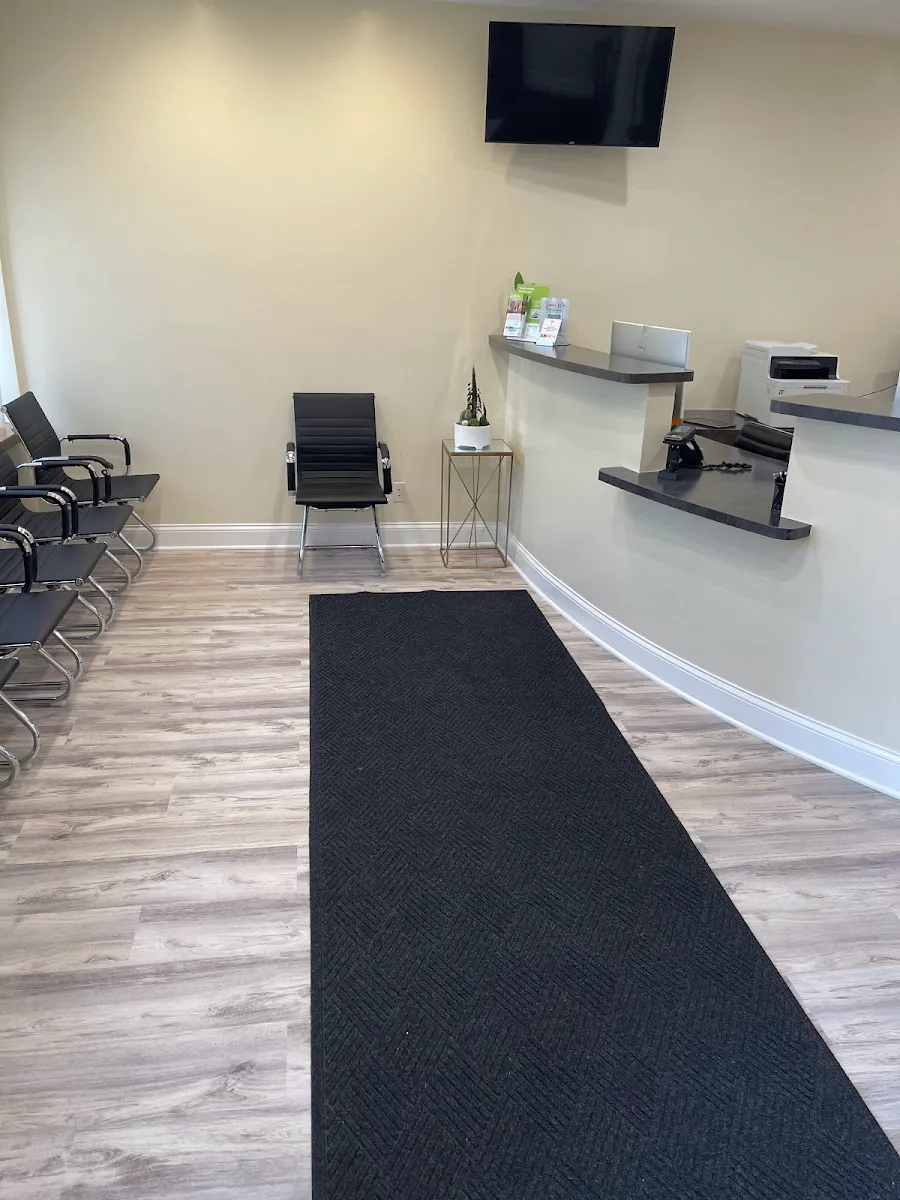 Comprehensive Dental & Implant Center Picture 8