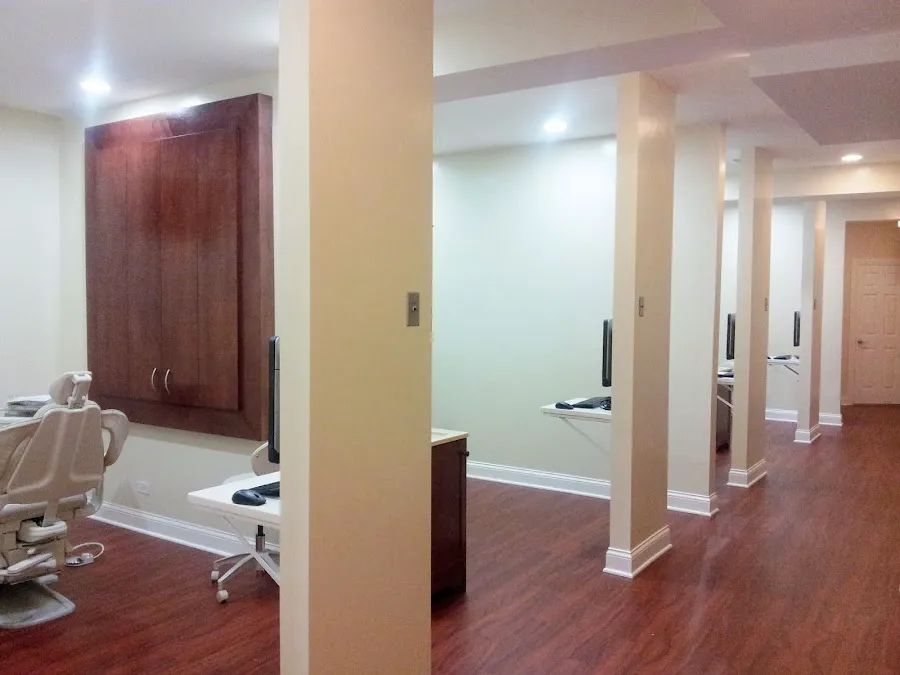 Comprehensive Dental & Implant Center Picture 5