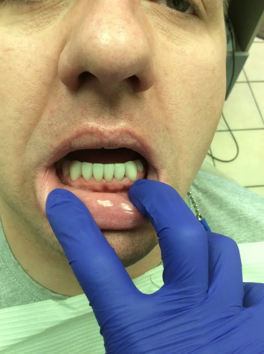 J Kim Dental Ltd Picture 3