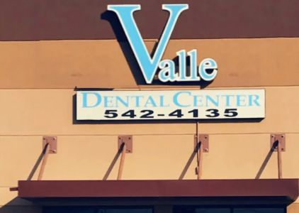 Valle Dental Center