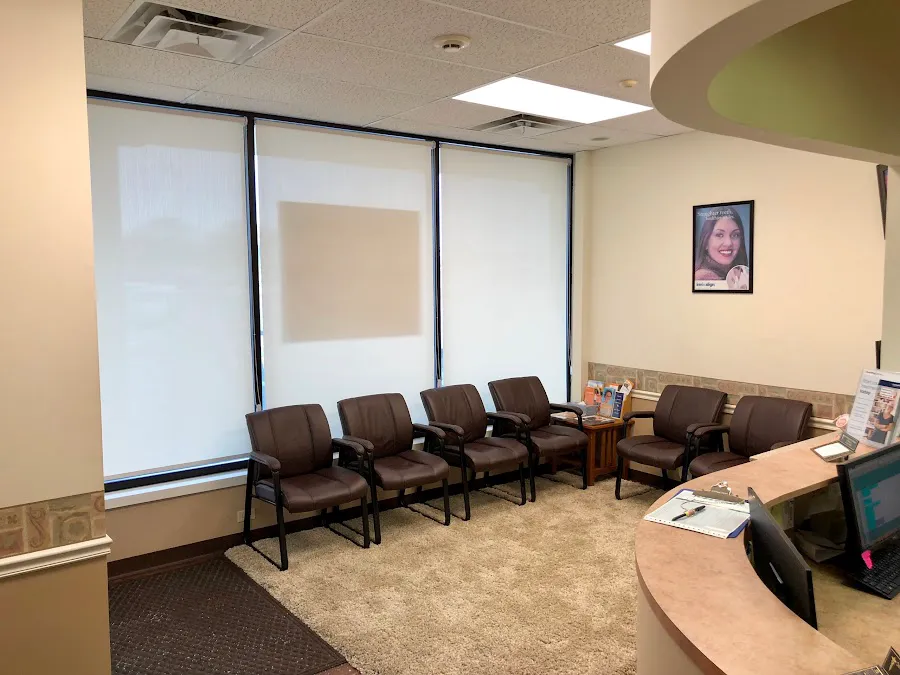 Crestwood Dental & TMJ Care Picture 5